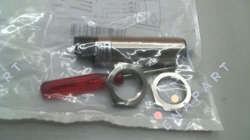 P/N: 6557816002, Type: OM18RT-DPTP-0300-SLE Sensor