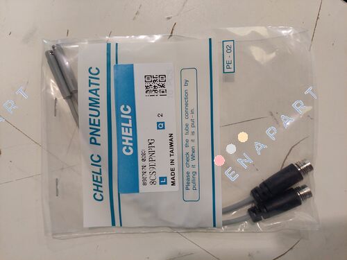 CS9D PNP+ PG Näherungssensor mit PNP-Ausgang und Manometer