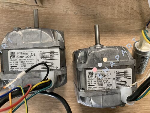 83M.3.3010/O1 "3074061" *4121.0136* Elektrischer Motor