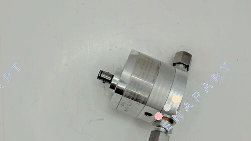 ADGW2,5 / TGL 17-747407 / Orsta-3210# Orsta Schmierölpumpe / Zahnradpumpe