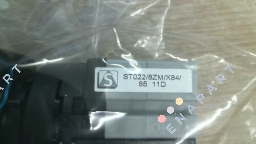 ST022/8ZM/X84/85 Stufenschalter,2 Stellungen + Nullstellung